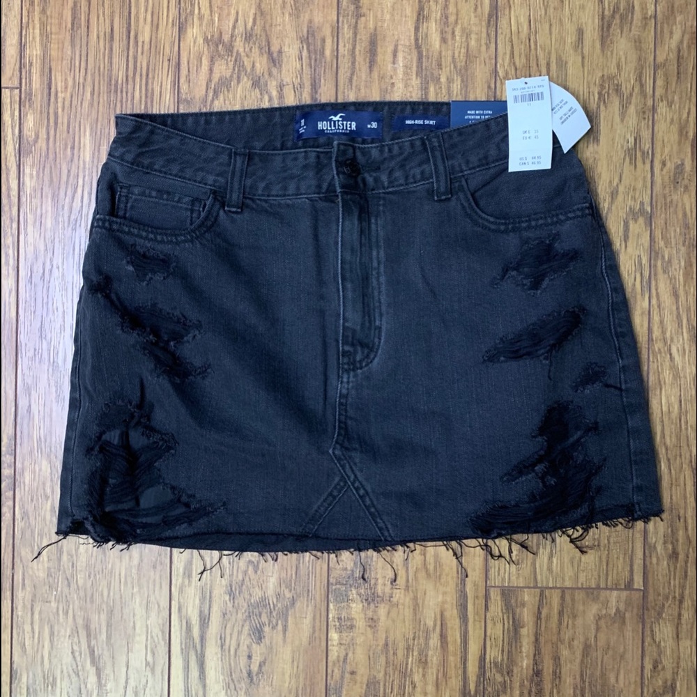 Women’s black denim skirt